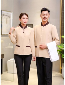 保潔服女式三?？勰惺揭涣？?米黃